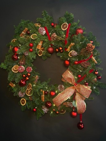 Red Rustic Door Wreath